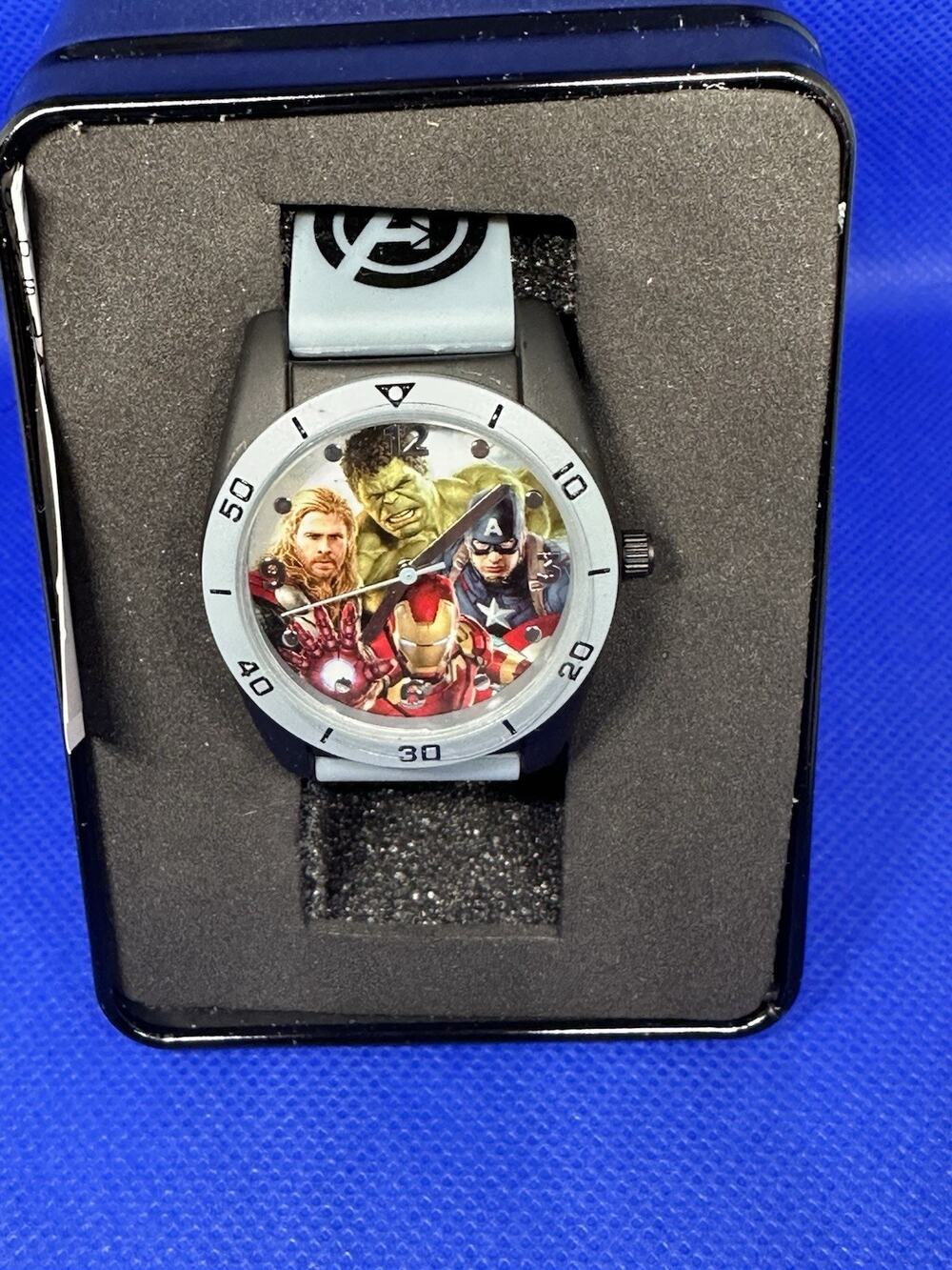 Marvel Avengers Age of Ultron Watch Iron Man Hulk Thor Captain America Tin
